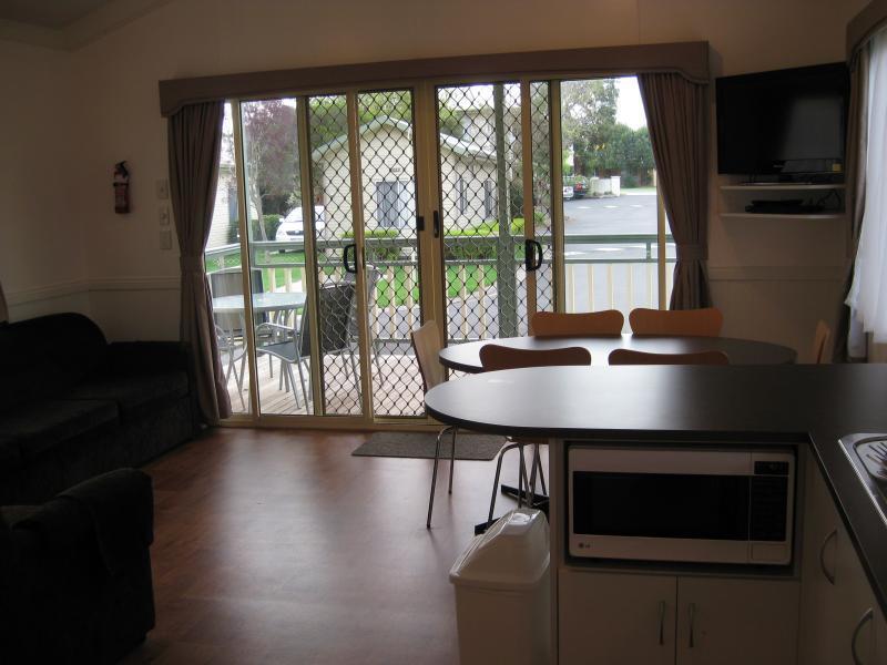 BIG4 Mornington Peninsula Holiday Park Frankston Bagian luar foto